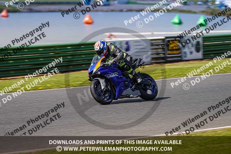 enduro digital images;event digital images;eventdigitalimages;mallory park;mallory park photographs;mallory park trackday;mallory park trackday photographs;no limits trackdays;peter wileman photography;racing digital images;trackday digital images;trackday photos